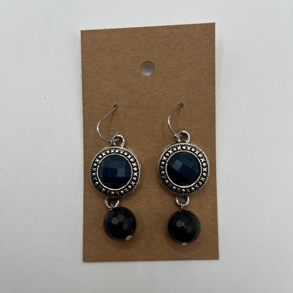 Vintage Style Earrings - Picture 1 of 4